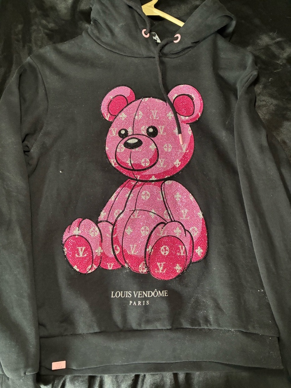 Louis Vendôme Black Hoodie Jumpsuit with Pink Teddy Graphic